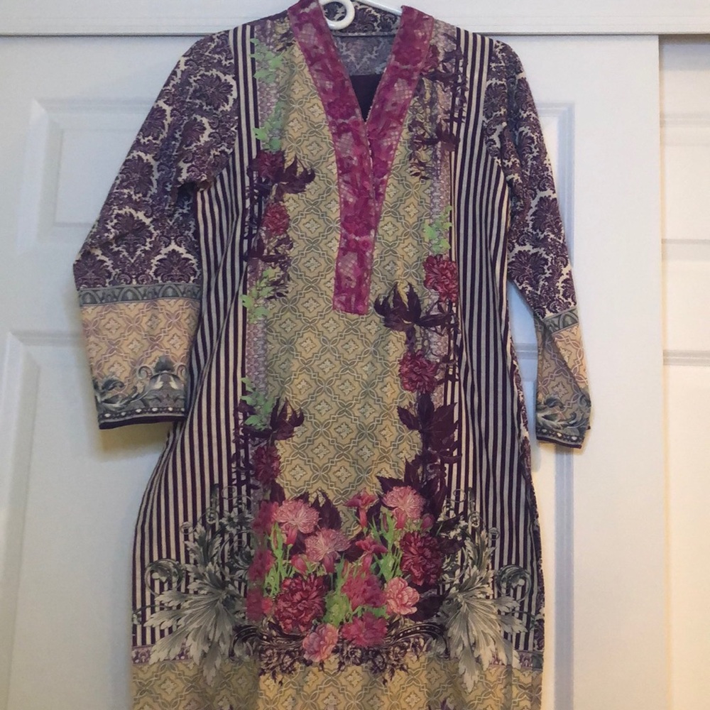 2 pc purple shalvar kameez Pakistani/Indian